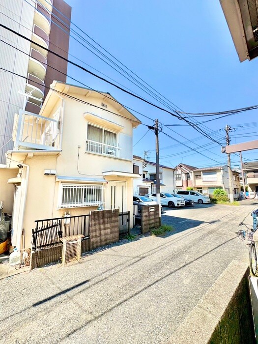 物件内観写真13　(室内からの展望)