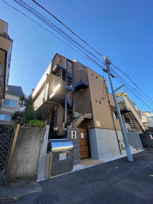 物件外観写真2　(外観写真)