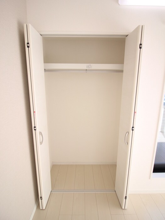 物件内観写真9　(収納)