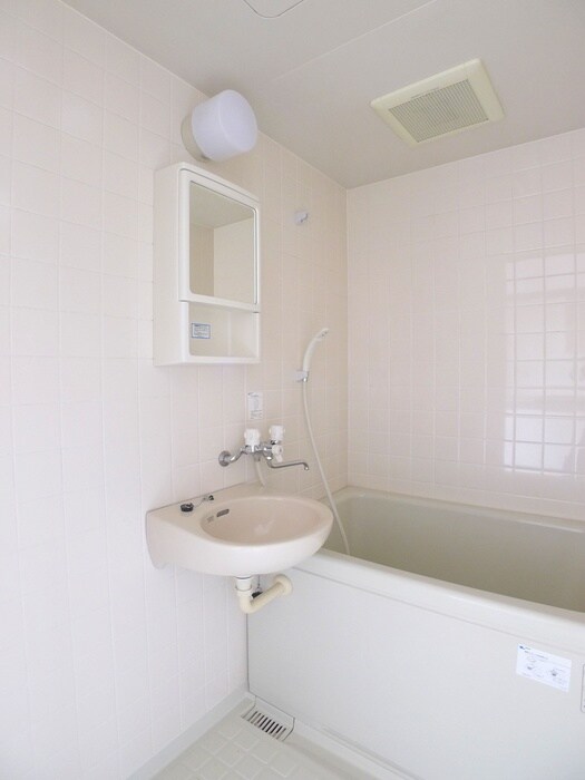 物件内観写真17　(バス／シャワールーム等)