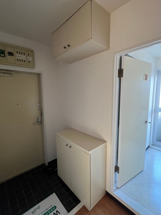 物件内観写真16　(靴箱)