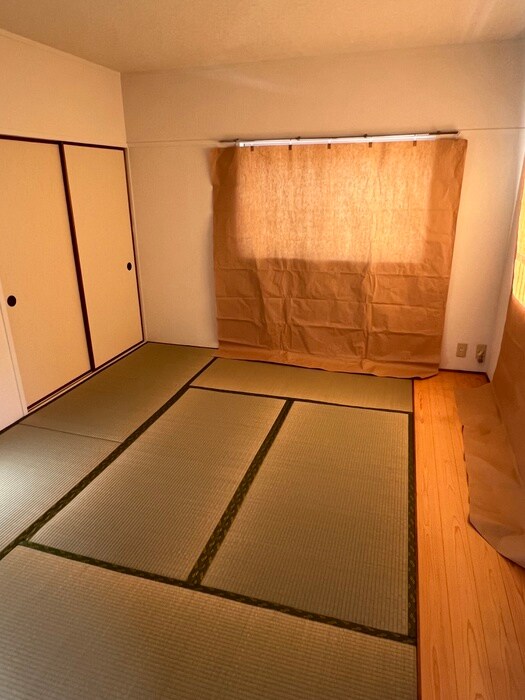 物件内観写真19　(室内からの展望)