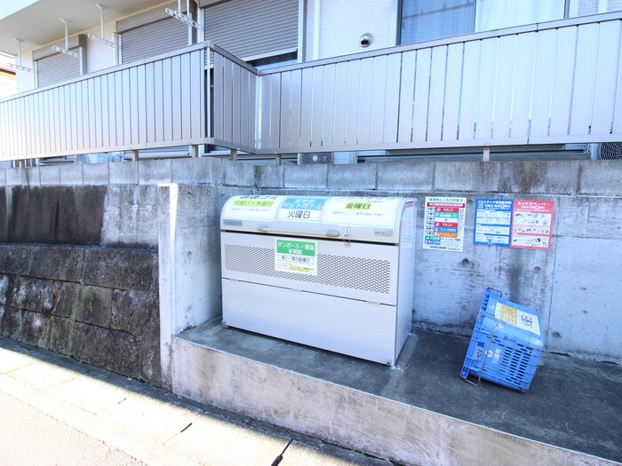 物件外観写真6　(建物設備)