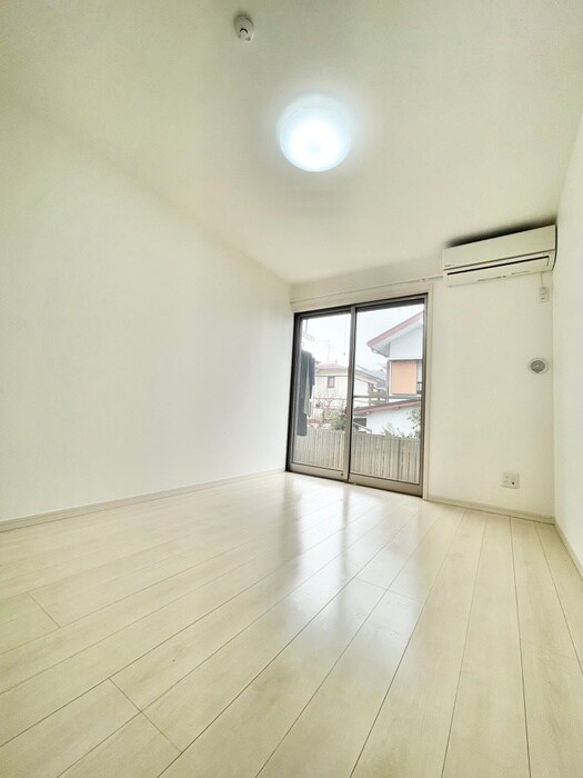 物件内観写真20　(居室)