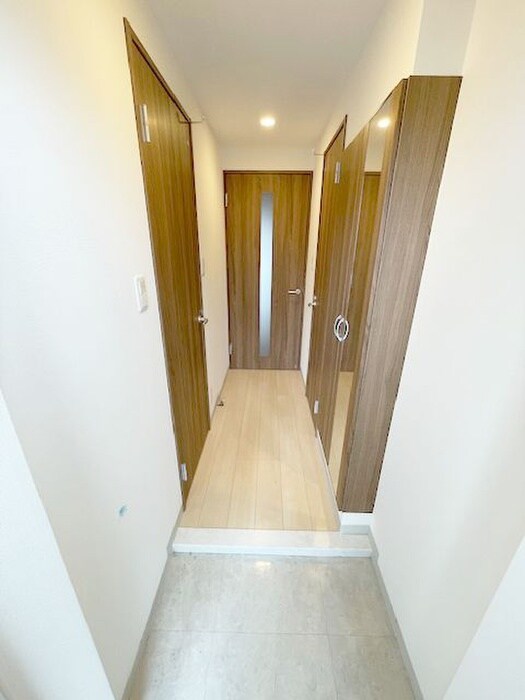 物件内観写真7　(廊下)