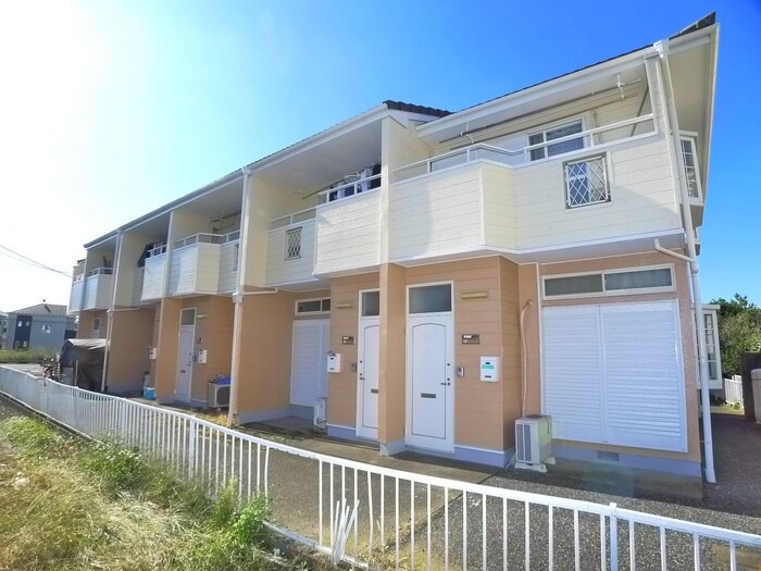 物件外観写真3　(外観写真)