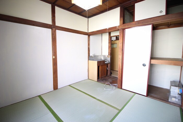 物件内観写真9　(居室)