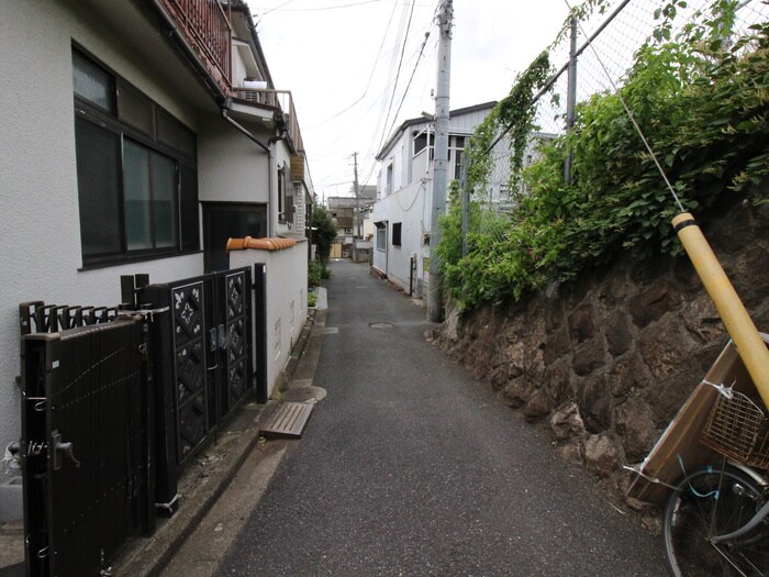 物件外観写真6　(周辺環境)