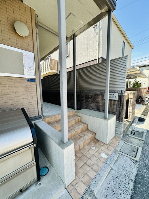 物件外観写真4　(建物設備)