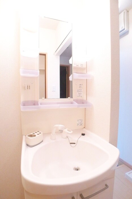 物件内観写真16　(洗面)