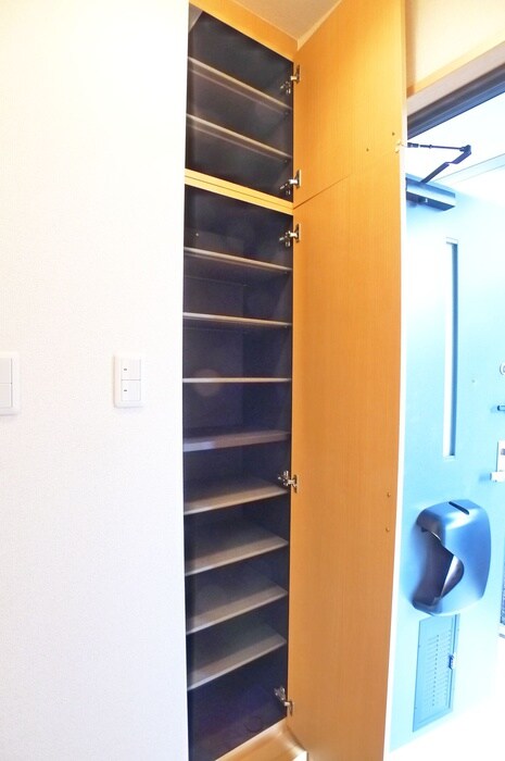 物件内観写真19　(靴箱)