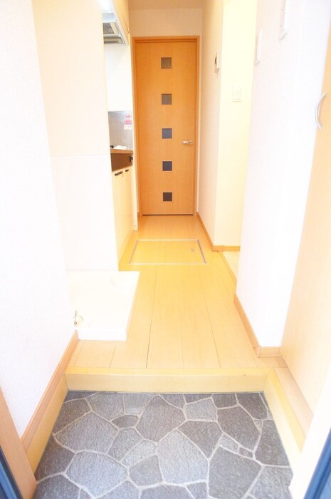 物件内観写真20　(玄関)