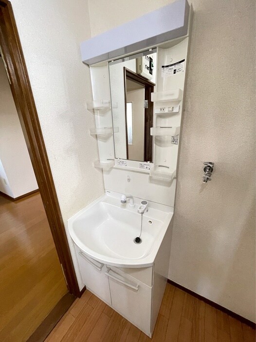 物件内観写真11　(洗面)