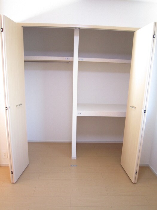 物件内観写真14　(収納)