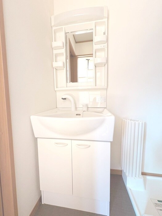 物件内観写真10　(洗面)