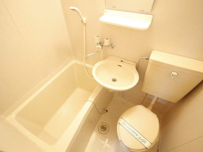 物件内観写真12　(トイレ)