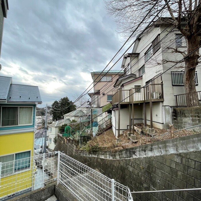 物件内観写真21　(室内からの展望)