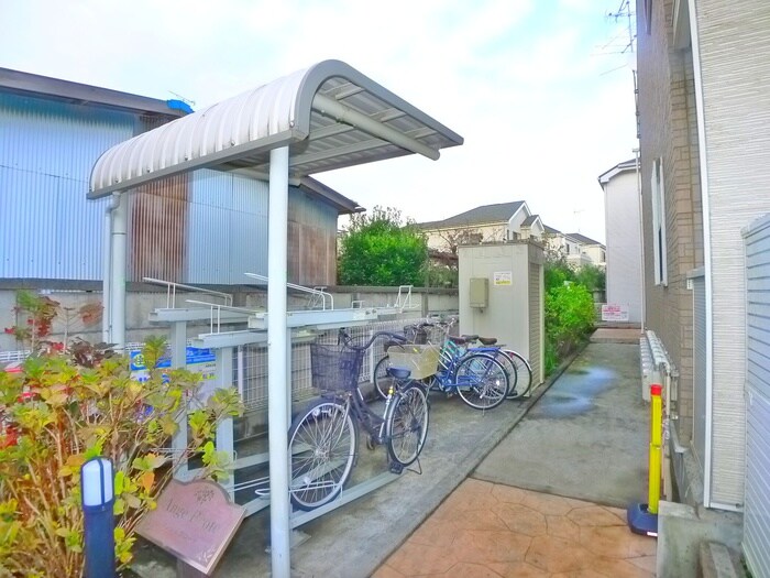 物件外観写真3　(建物設備)