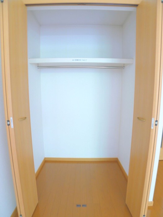 物件内観写真14　(収納)