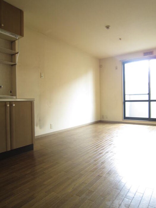 物件内観写真5　(居室)