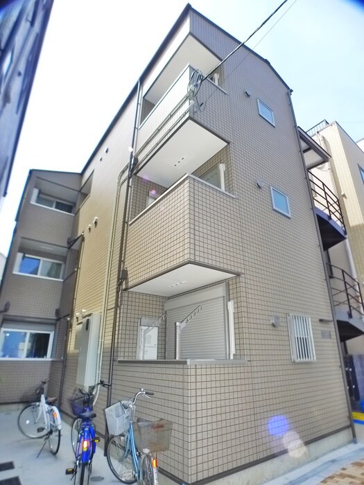 物件外観写真1　(外観写真)