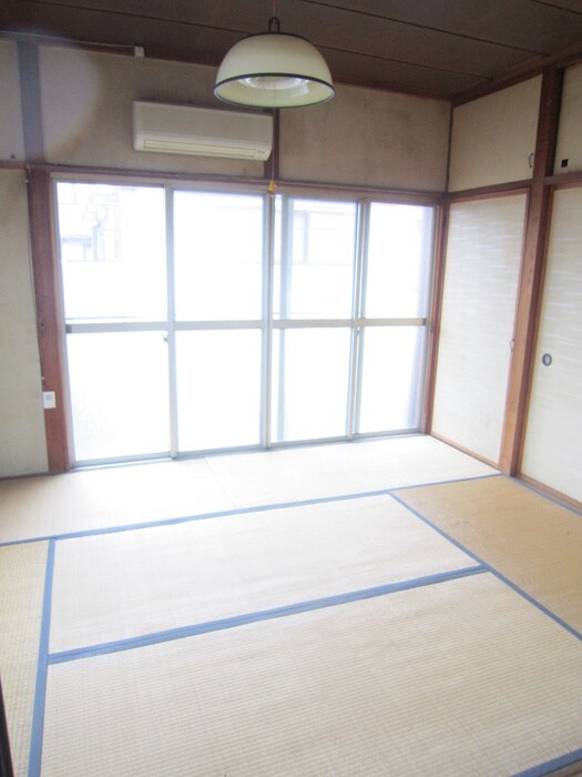 物件内観写真5　(居室)