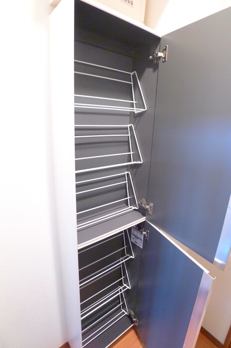 物件内観写真16　(靴箱)