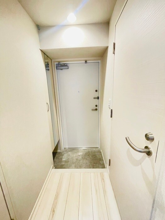 物件内観写真19　(玄関)