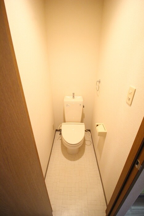 物件内観写真10　(トイレ)