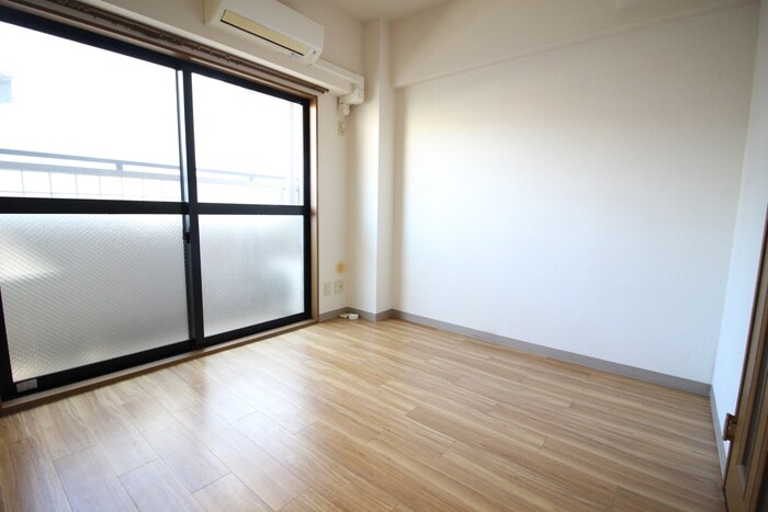 物件内観写真13　(居室)