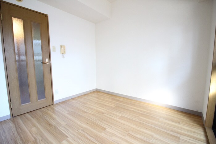 物件内観写真14　(居室)