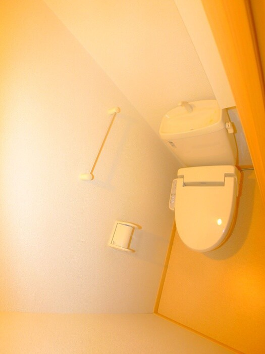 物件内観写真15　(トイレ)