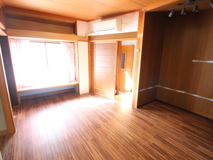 物件内観写真5　(居室)