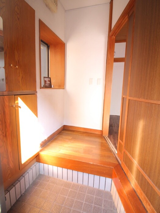 物件内観写真14　(廊下)