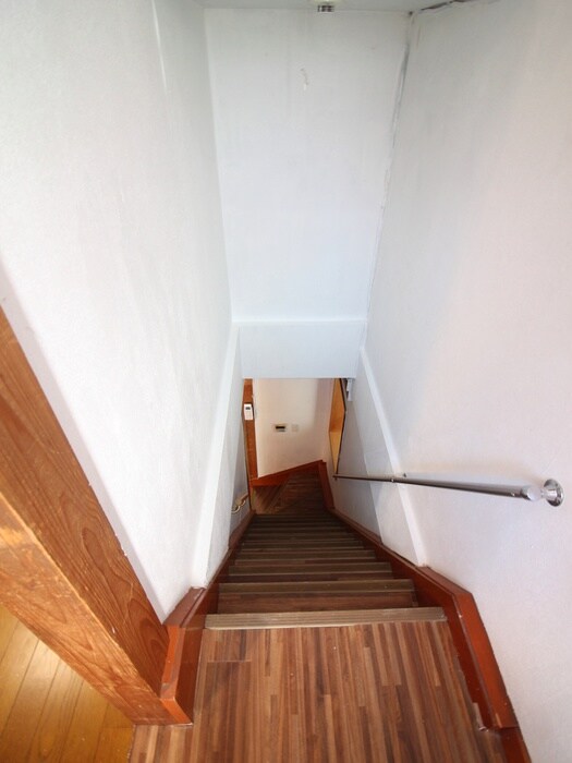 物件内観写真17　(廊下)