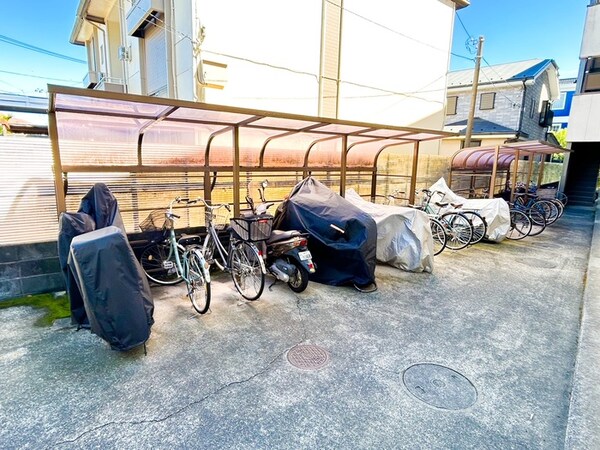 駐輪場