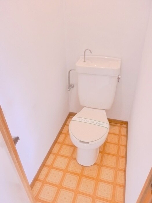 物件内観写真11　(トイレ)