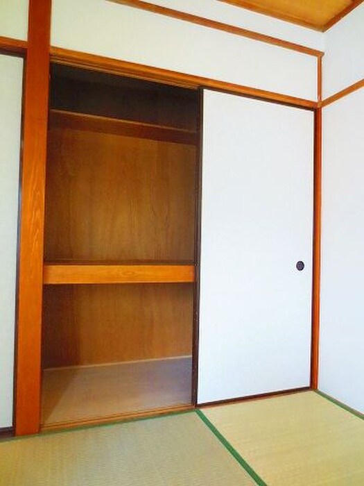 物件内観写真13　(収納)