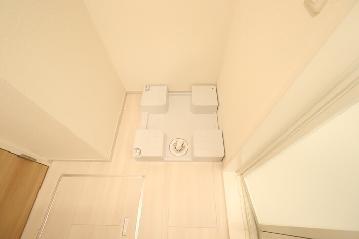 物件内観写真15　(洗濯機置場)