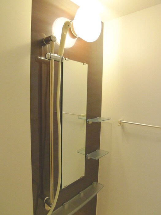 物件内観写真16　(バス／シャワールーム等)