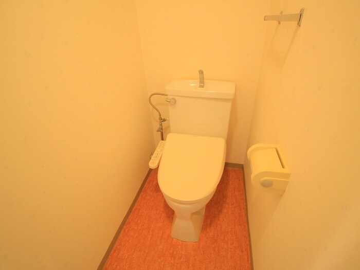 物件内観写真15　(トイレ)