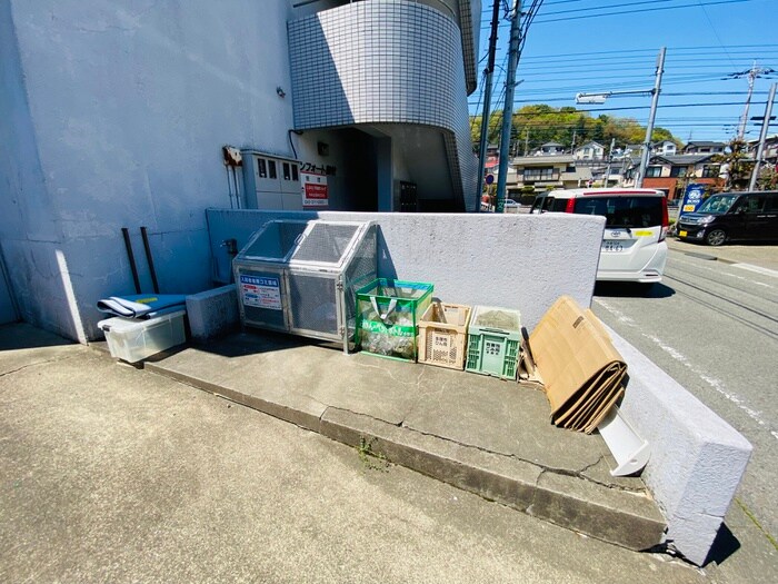 物件外観写真6　(建物設備)