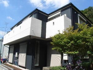 セレッサ日吉本町外観写真