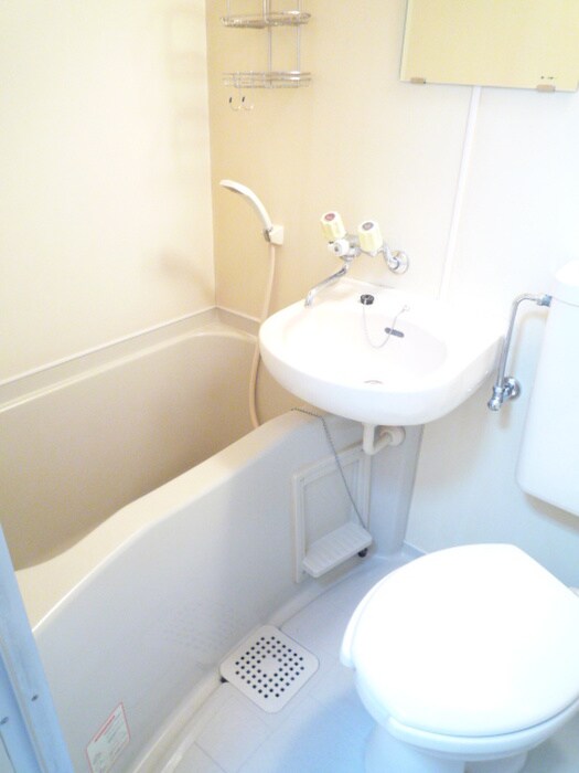 物件内観写真10　(バス／シャワールーム等)