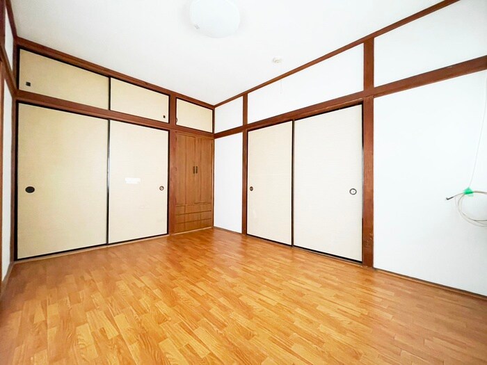 物件内観写真8　(居室)
