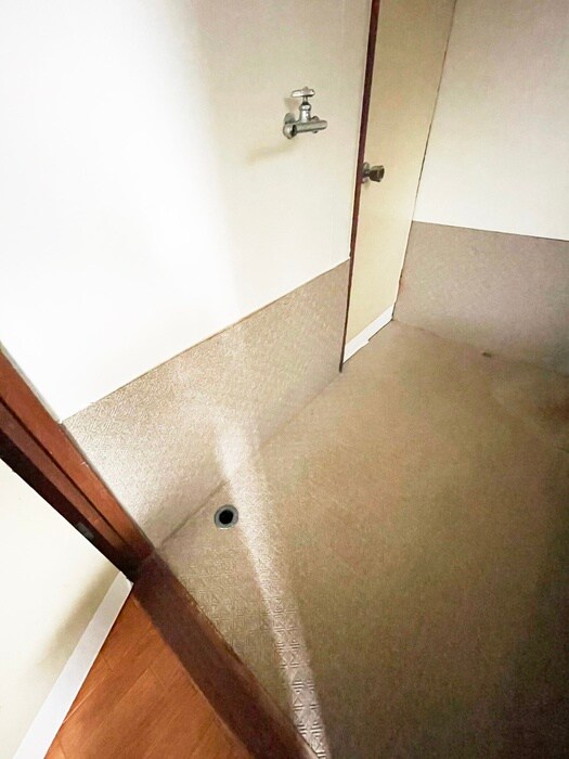 物件内観写真14　(洗濯機置場)