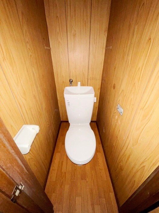 物件内観写真15　(トイレ)