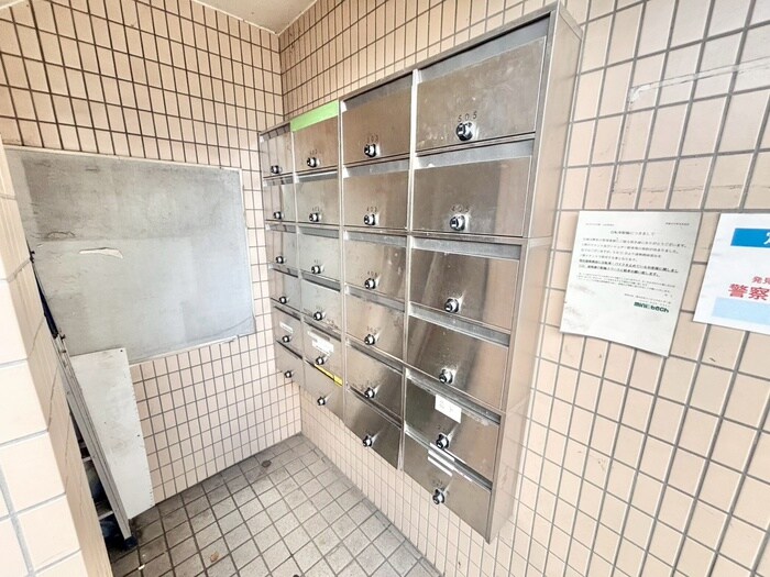 物件外観写真6　(建物設備)