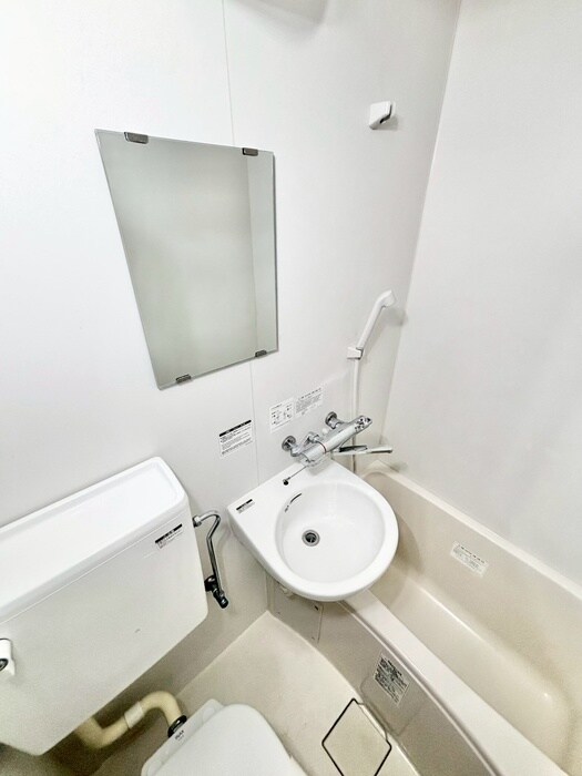 物件内観写真11　(洗面)