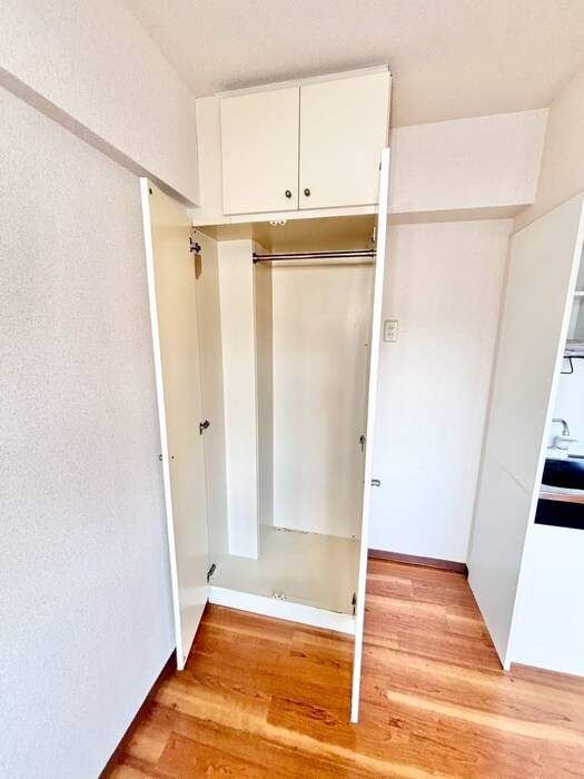 物件内観写真13　(収納)